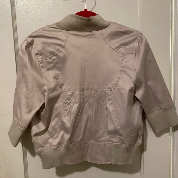 Dollhouse- short sleeve cream colored Jean style Jack ribbed waist button - Picture 2 of 2